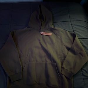 Essential Hoodie - Size xl